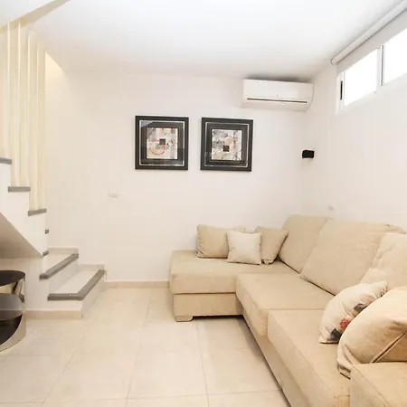 Casa Grande Familiar Con 4 Terrazas Tatil Evi