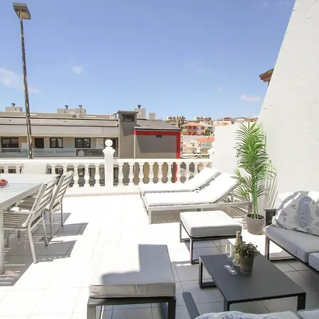 Casa Grande Familiar Con 4 Terrazas * لاس بالماس دي غران كاناريا