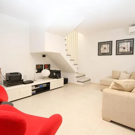 Casa Grande Familiar Con 4 Terrazas بيت للعطل